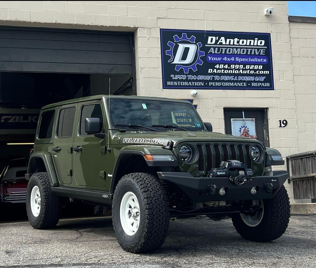 Urban Krawler - 2.5 Lift kit w. Fox shocks